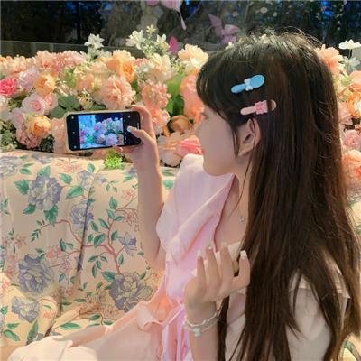 演员